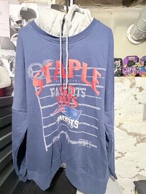 NFL x STAPLE patriots large hoody